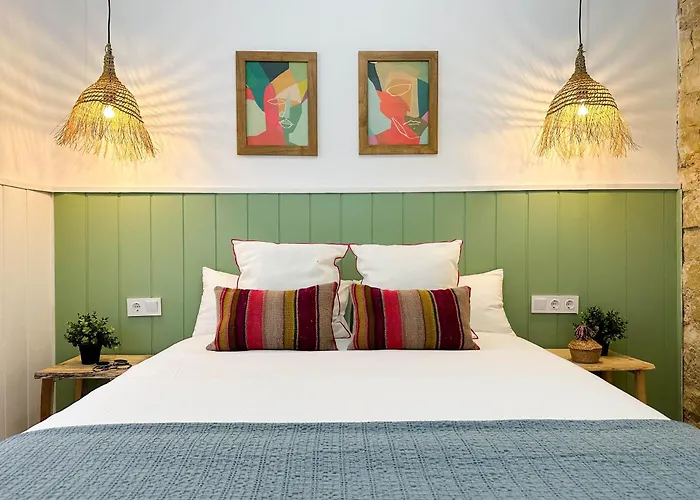 Casa Llorca. Estilo Y Tradición Cerca Del Centro. Alicante