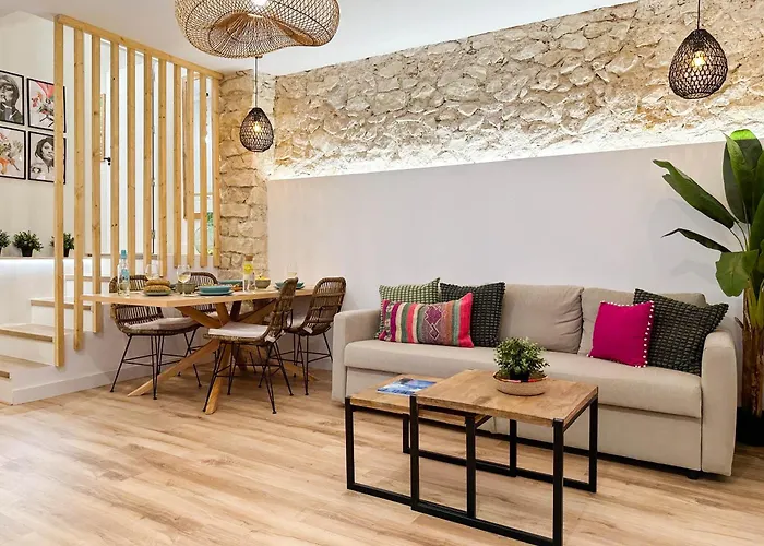 Casa Llorca. Estilo Y Tradición Cerca Del Centro. Apartamento